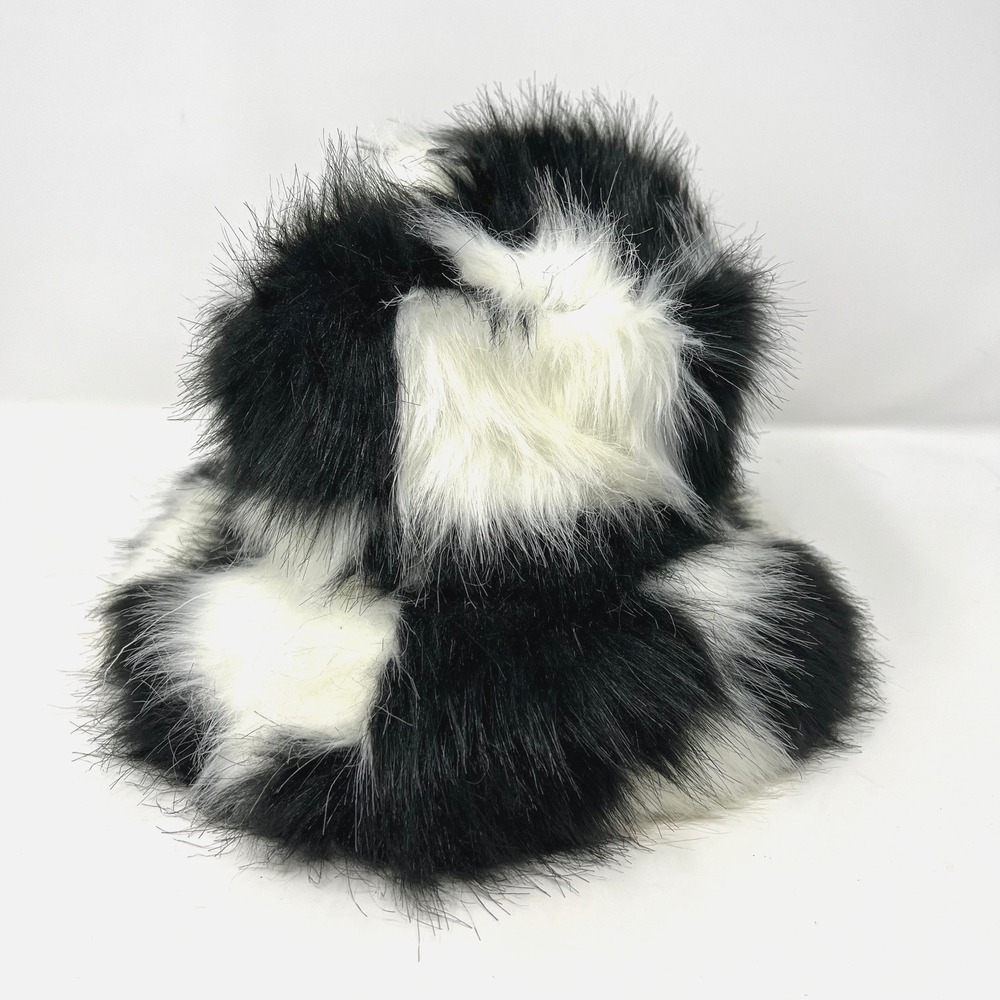 Urban Outfitters Bucket Hat Womens‎ OS Black Ace Fluffy Faux Fur Hip Hop NWT